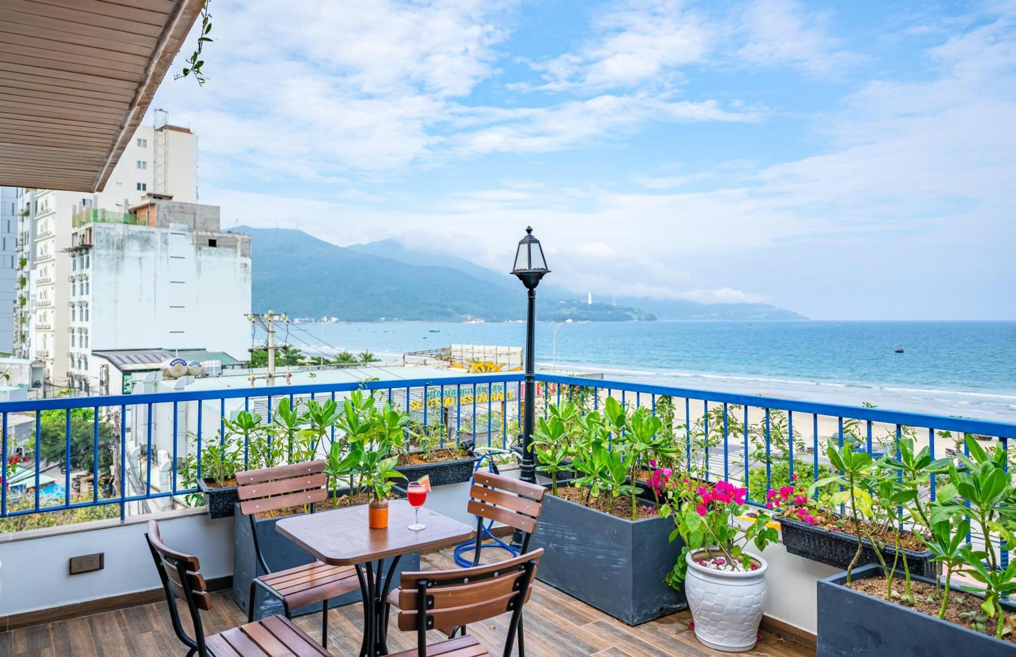 Aparthotel Cani House 3*